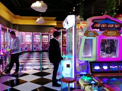 -爱玩嘉年华(龙湖杭州金沙天街店)