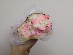 -巴黎贝甜(大宁国际商业广场店)