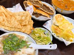 -方中山胡辣汤(顺河路店)