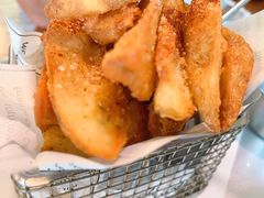 -I HOLIC艾豪丽披萨(KKone店)