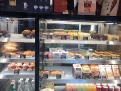 面包甜点陈列柜-COSTA COFFEE(吴江路店)
