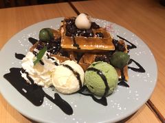 綠茶窩夫-Lia Cafe Bar Restaurant松山咖啡屋