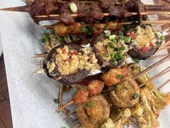 -百盛烧烤·龙虾·小酒馆(丽岛华都店)