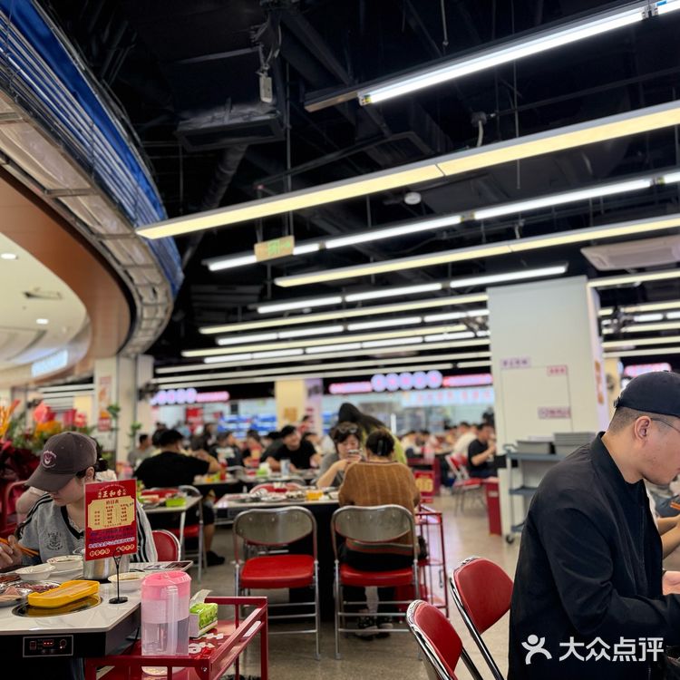 锅底很哇塞！王和李海鲜🦞火锅