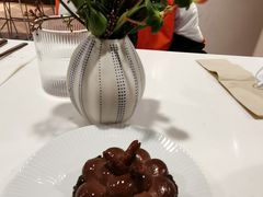 -潮一不贰·法式甜品·生日蛋糕·西式简餐(外滩店)