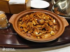 -关东大厨老三熏鹅(新石店)