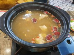 清心虫草花鸡煲-小龍鳳·港式海鲜打边炉(沙湖路店)
