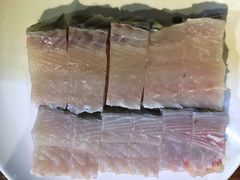 脆肉鲩鱼骨-正能量脆肉鲩火锅