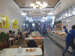 大堂-陆元丰·兰州纯汤牛肉面(自强西路店)