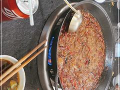 -四小区火锅·巷子里的重庆火锅(花照壁店)