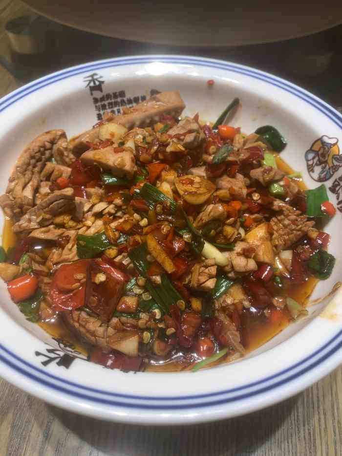 彭厨(平顶山店)-"彭厨首先位置还算好找,朋友请客来这里,生.