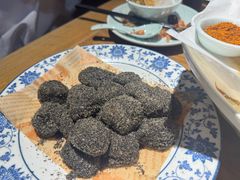 -头上红煨盐鸡·非遗院子餐厅