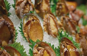 Eight-Head Abalone with Rich Flavor