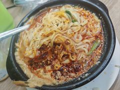 -小街曹师傅砂锅麻辣烫(亚泰大街店)