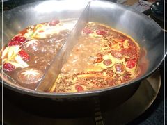 -湊湊火锅·茶憩(上海合生汇店)