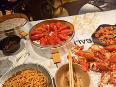 -巴厘龙虾·榜首油焖大虾(音乐学院·沿江酒馆店)