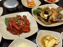 -咸草酱蟹