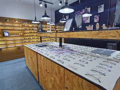 -罗伯特眼镜·蔡司官方授权(罗湖国贸店)