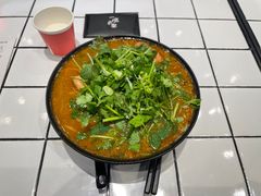 -肥汁米蘭香港米线(长宁来福士店)