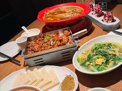 青岛戳子肉-吕氏疙瘩汤·新鲁菜(济南万象城店)