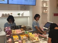 -好利来(东四店)