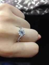 IMG_0626-威德钻石-克拉钻大本营(南京东路店)