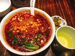 -张氏宽窄巷成都名小吃(茂业百货华强北店)
