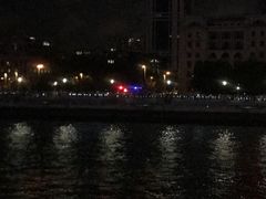 -黄浦江游览十六铺3号码头网红自助餐