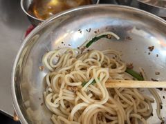 -正宗杨记普洱酸醋米线(总店)