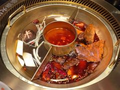 麻辣牛油菌汤番茄锅底-豪渝火锅(李家村万达店)