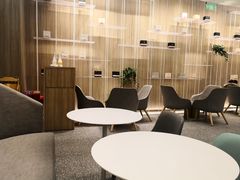 大堂-奈雪的茶(市百一店)