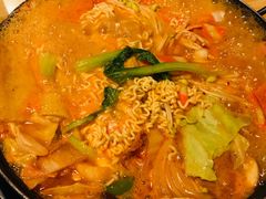 -源味屋韩式火锅&炸鸡(鼎城当代商城店)