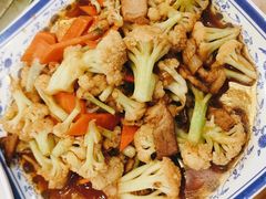 肉炒菜花-燕北云山·农家菜·灶台鱼(密云溪翁庄店)