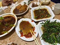 -山里人家土菜馆(茅山店)