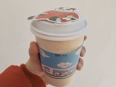 浓郁拿铁-熊猫一间店欧式奶茶铺