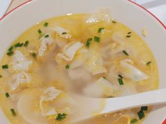 -小杨生煎(金山百联购物中心3楼店)