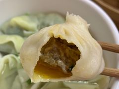 荠菜馄饨-朱新年·苏式汤团·面点(北寺塔店)