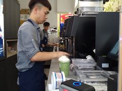 -瑞幸咖啡(太阳百货店)