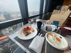 -上海龙之梦万丽酒店