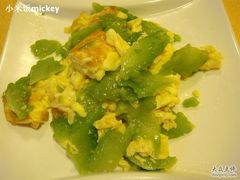 苦瓜炒蛋-鹿港小镇经典老上海菜(长乐路店)