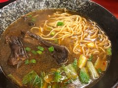 -尊品原汁牛肉面