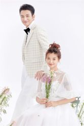 -易摄影婚纱摄影工作室