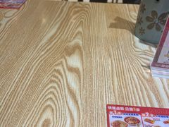 -魔都三兄弟酸辣粉·蘸卤炸串(虹桥万科店)