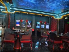 -屋有岛沉浸游戏旗舰店(中山公园店)