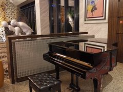 -上海虹桥西郊假日酒店