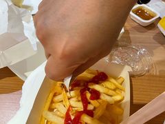 -麦当劳(物资学院店)