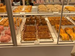 -好利来(上海长宁龙之梦店)