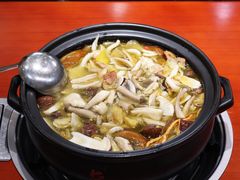 -菌之家·专业纯野生菌火锅·特色炒菌