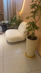 -PE SALON