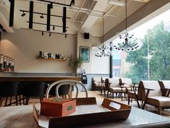 -罗森尼娜(解放西路店)